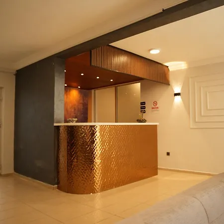 Quatro Life Otel *