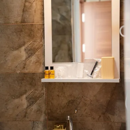 Quatro Life Otel